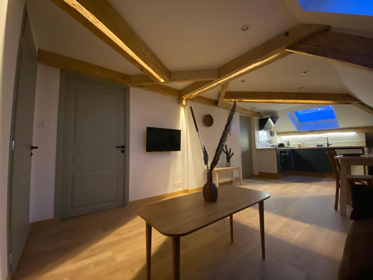 Appartement De Charme Au Pied Du Grand Colombier Culoz ภายนอก รูปภาพ